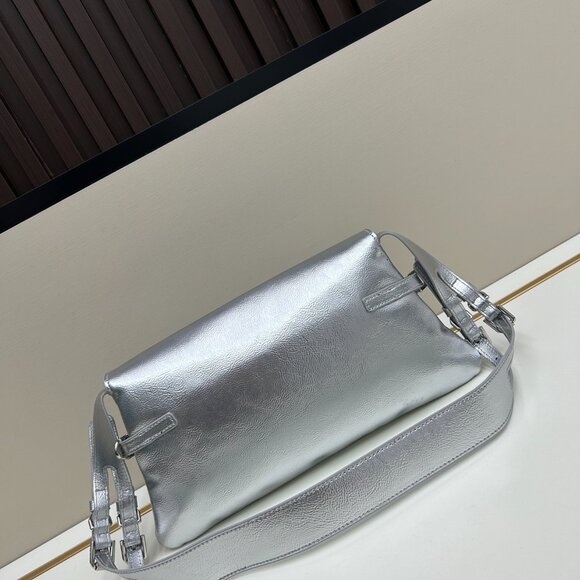 GIVENCHY BAG - Picture 3 of 8